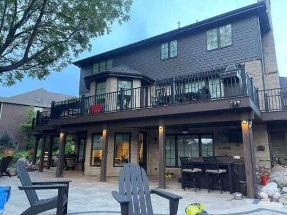 image description not provided by submitter