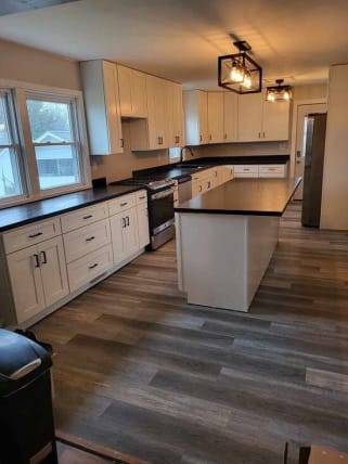 image description not provided by submitter