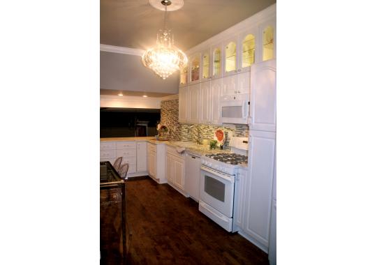 White and Wood Kitchen - Imperial Kitchens and Baths, Inc. 708.485