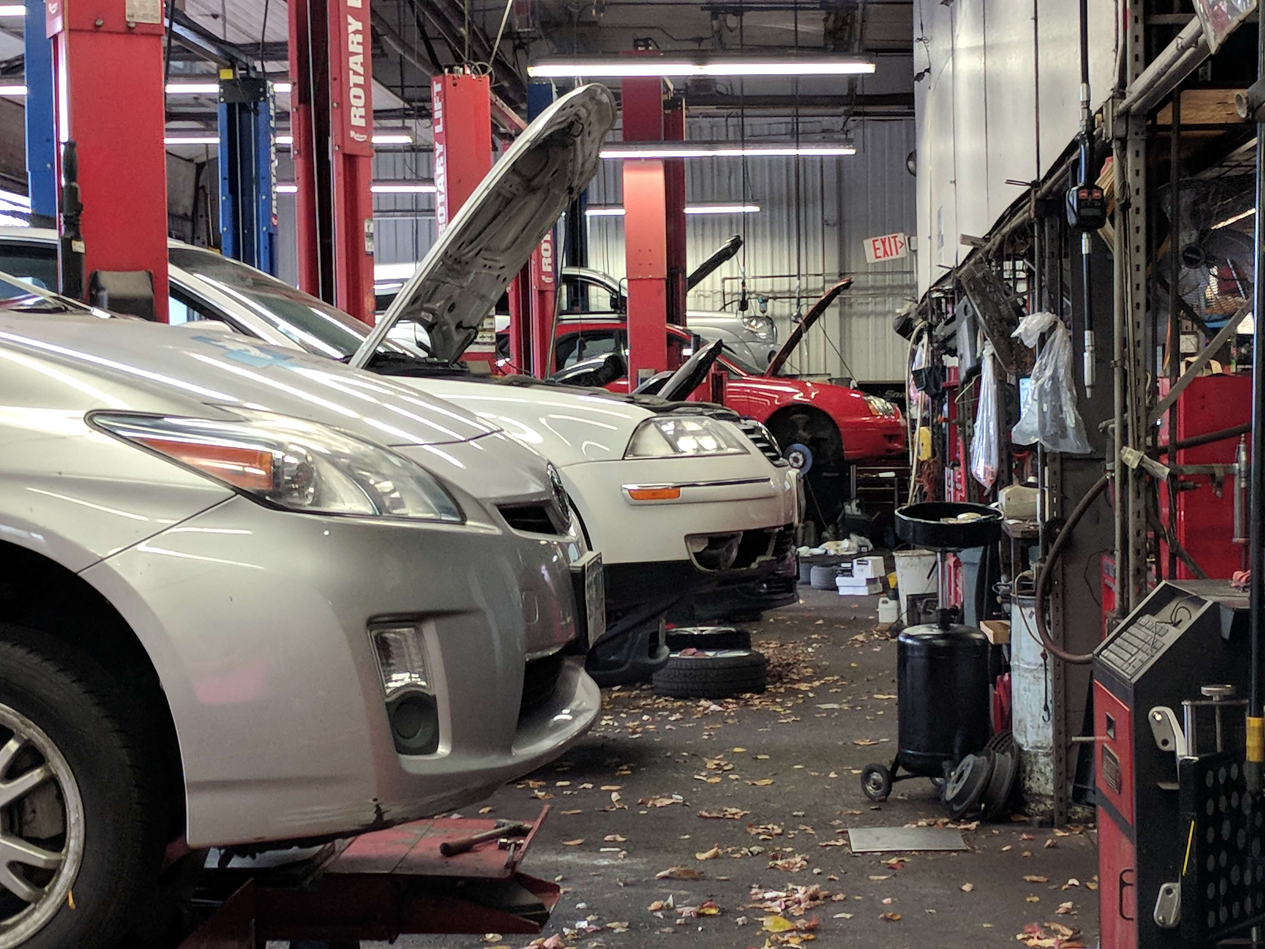 How South Burlington Midas auto repair uses tech to build customer
