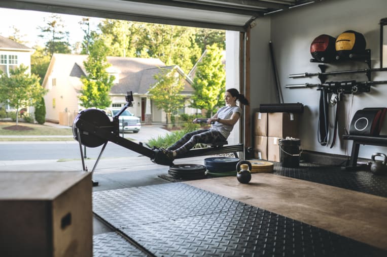 How to build a cheap home gym and what equipment to buy
