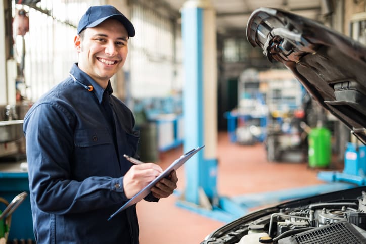 How to spot a good mechanic or auto repair shop