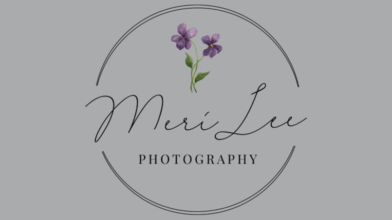 Meri Lee Photography business logo