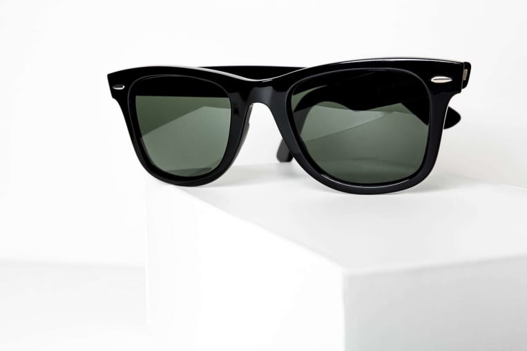 90% Off Ray-Ban Scam Tempts Instagram Users