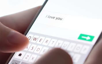 sending text message smart phone